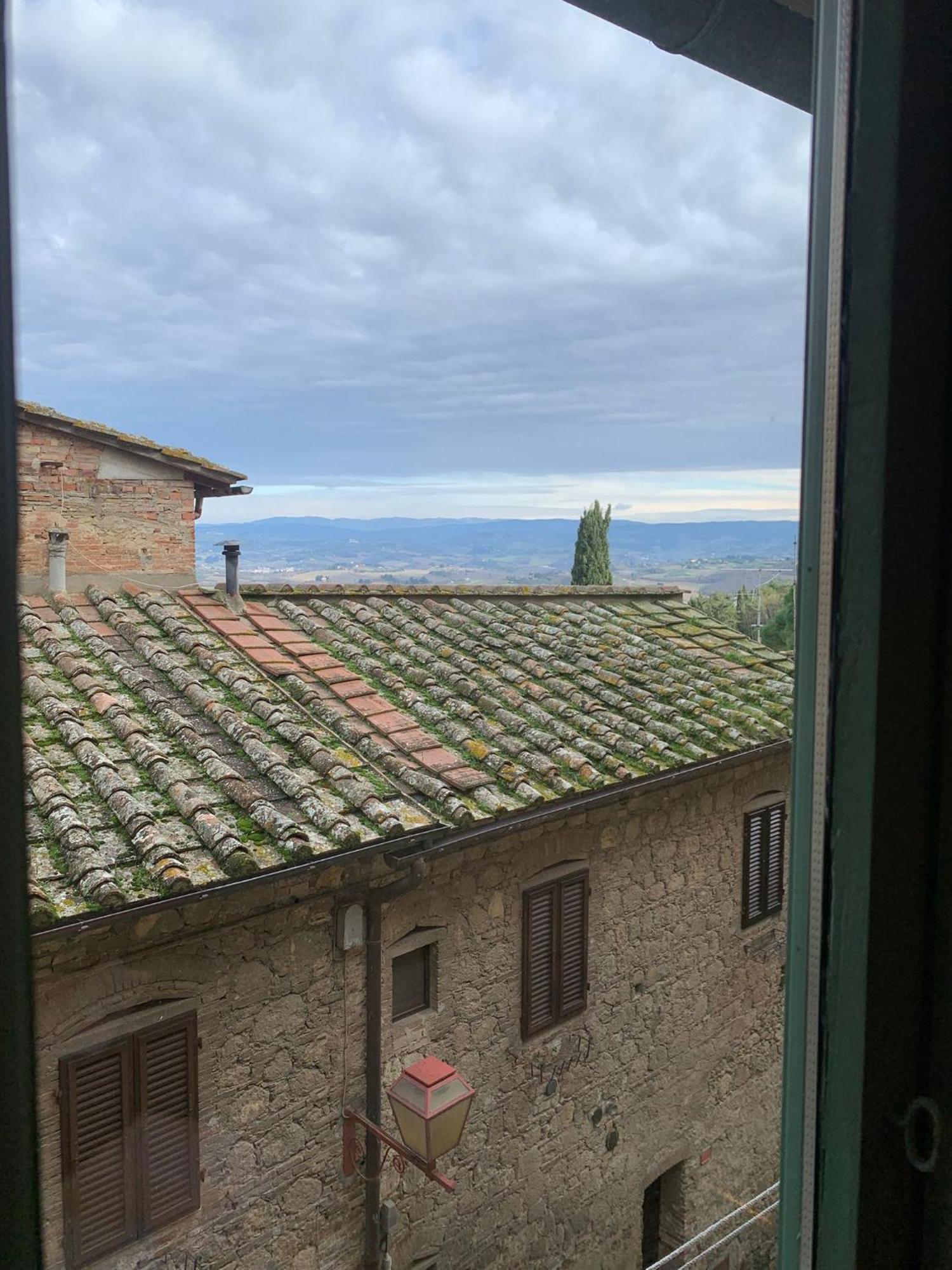 Leone Apartment San Gimignano Bagian luar foto